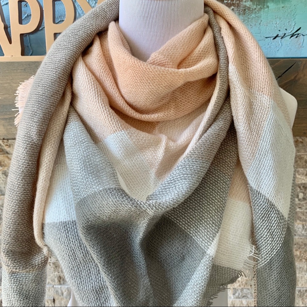 Peach & Grey Cashmere Triangular Scarf - Picture 2 of 6